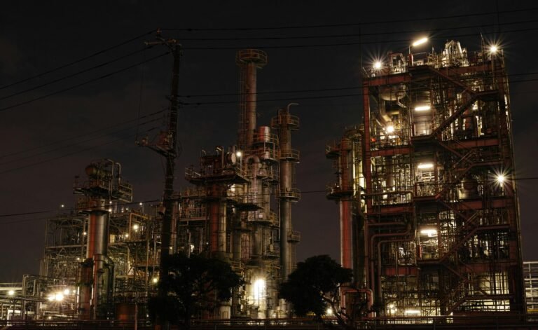 Lei aprovada: regulamentação permite a transferência de excedentes entre contratos para exploração e produção de gás natural e petróleo