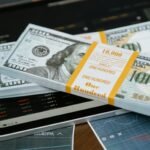 Alta no petróleo coloca previsão para 2025 em xeque