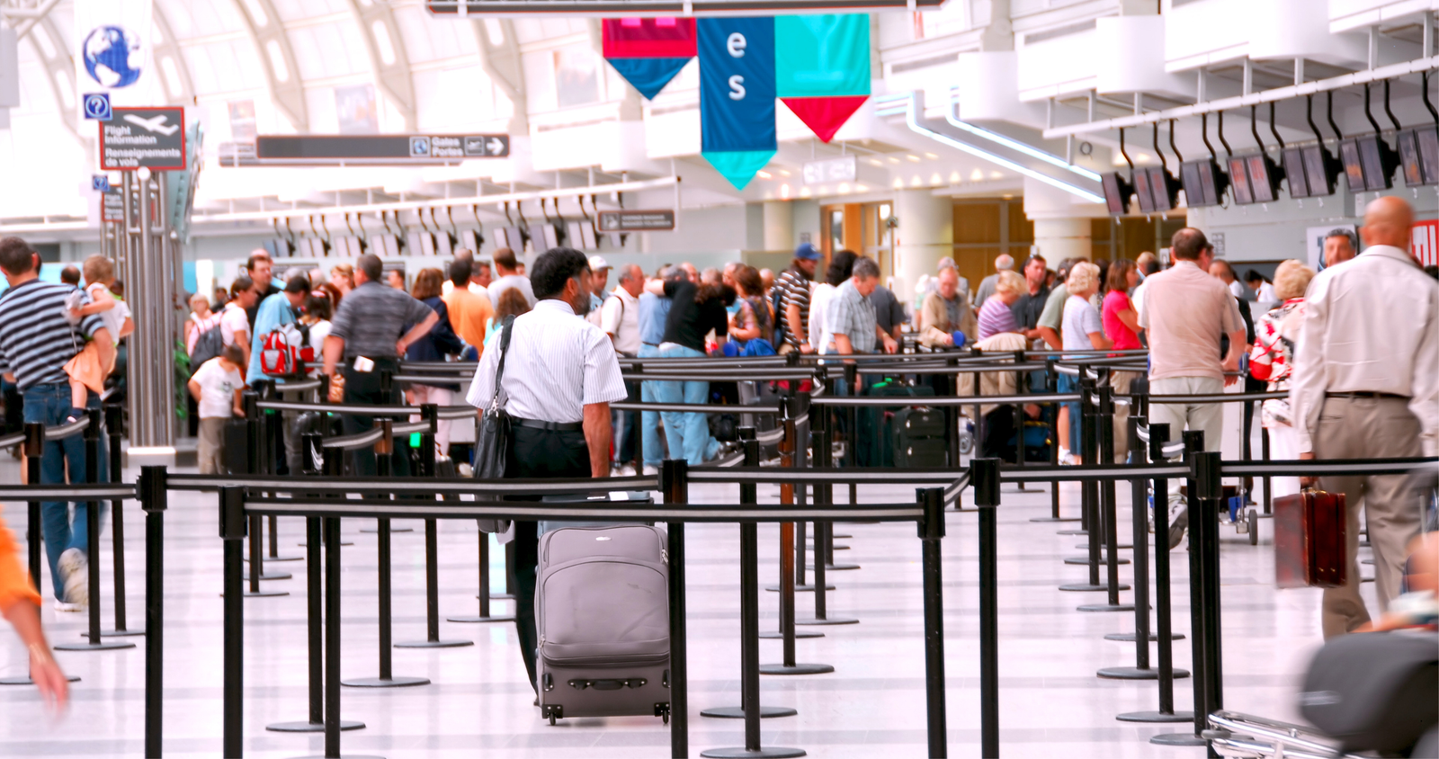 ANAC recebe recomendação do MPF para regulamentar o uso de documento médico para passageiros com deficiência.