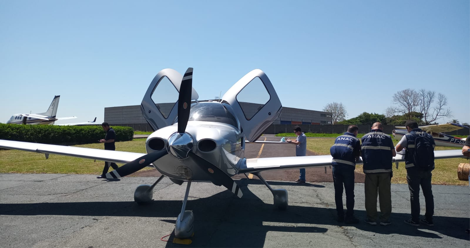 ANAC intensifica fiscalização aérea e combate crimes durante operação internacional