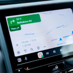 Google se compromete a reduzir restrições de concorrência em serviços automotivos e plataforma de mapas