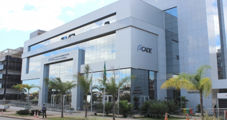 CADE distribui seis novos processos entre conselheiros do Tribunal