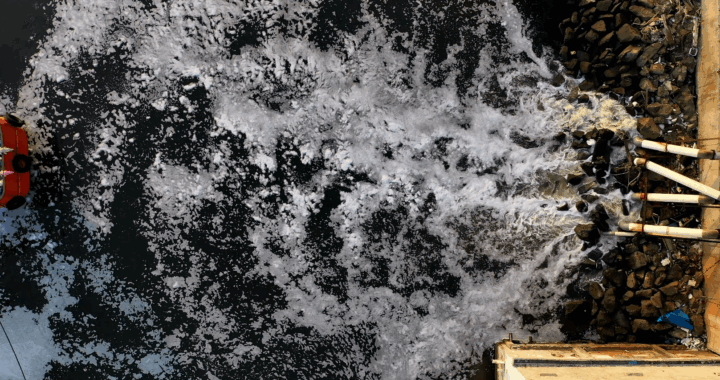 Governo de Minas acelera privatização da Copasa e prevê conclusão até o início de 2026