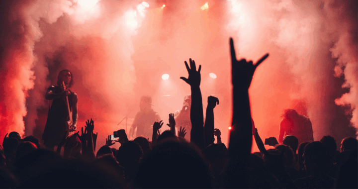 FTC processa Live Nation e Ticketmaster por práticas ilegais na revenda de ingressos