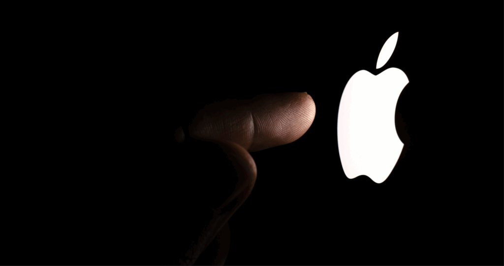 Autores processam Apple por uso de livros em treinamento de IA