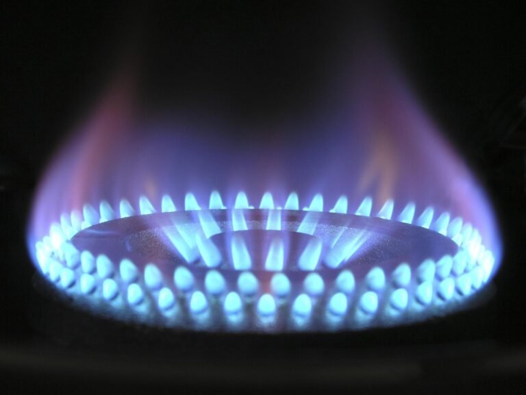 Senado debate revisão tarifária de gasodutos e preço do gás