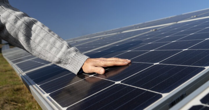 Restrição a energia eólica e solar no Brasil gera custos ao consumidor e debate na CI