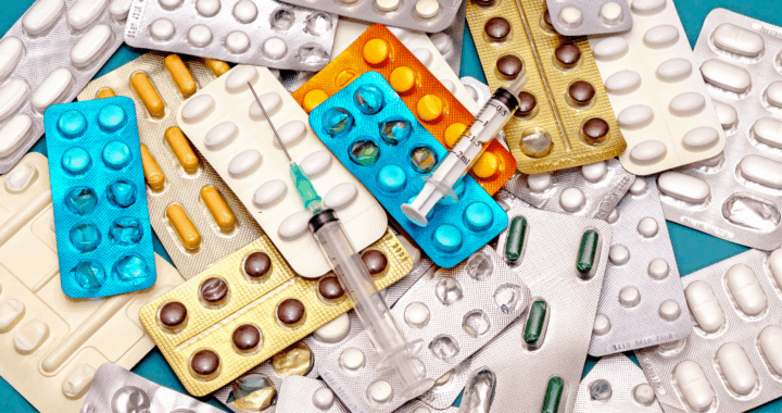 CADE analisa aquisição da farmacêutica Pharlab pela Akbar Investments