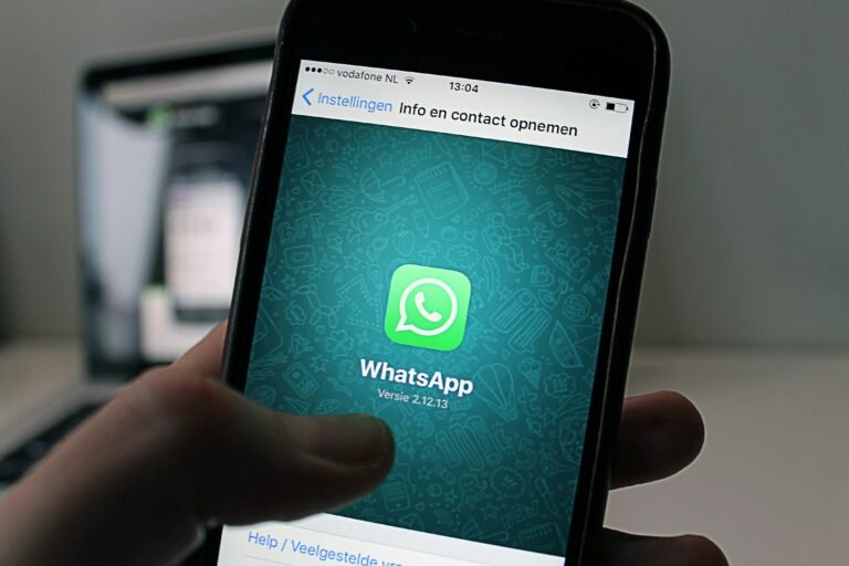 Rússia ameaça banir completamente o WhatsApp