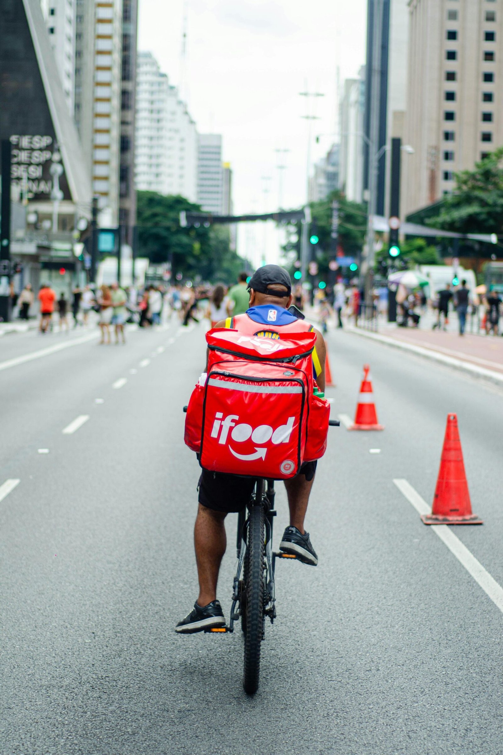 CADE determina descumprimento de acordo pelo iFood